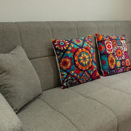 Wish Suite Cervantes Севілья Екстер'єр фото